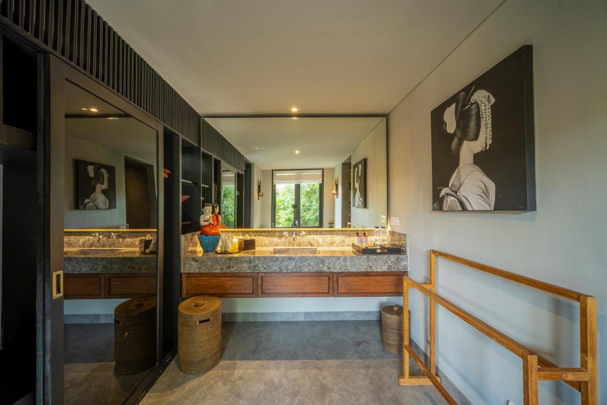 Villa De Suma - Fully Staffed Luxury Villa, Walk To The Beach! Seminyak Dış mekan fotoğraf