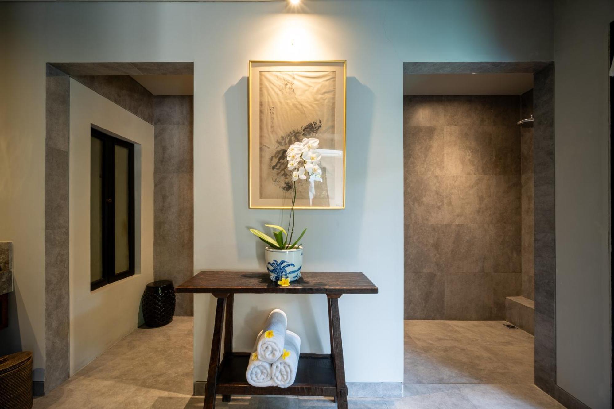 Villa De Suma - Fully Staffed Luxury Villa, Walk To The Beach! Seminyak Dış mekan fotoğraf